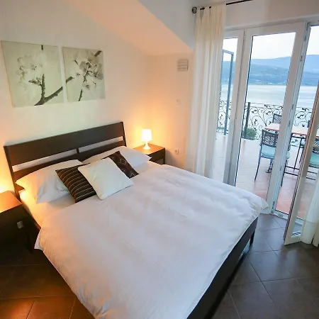 Nanito Lägenhet Trogir