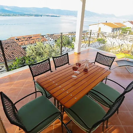 Nanito Апартаменты *