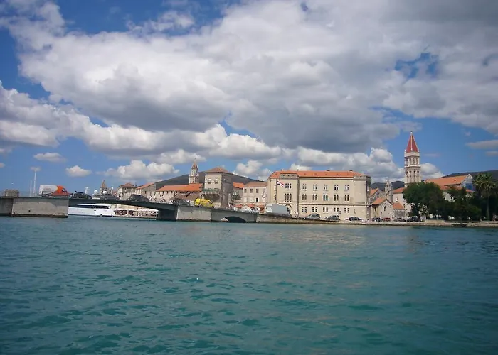 Nanito Apartamento Trogir